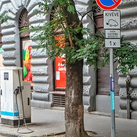 아파트 Nefelejcs Near The Keleti Railway Station