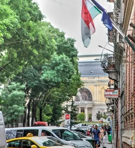 Nefelejcs Near The Keleti Railway Station *