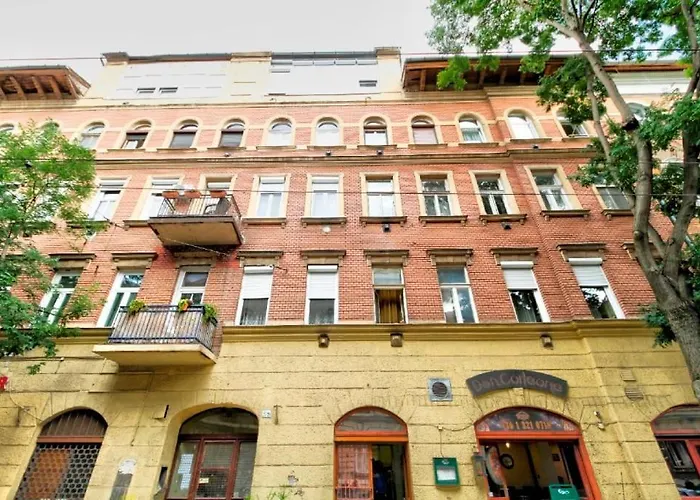 Appartement Nefelejcs Near The Keleti Railway Station *