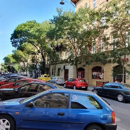 Nefelejcs Near The Keleti Railway Station